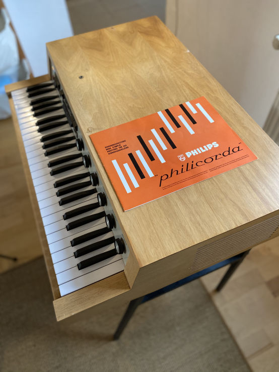 Von oben - Philicorda GM 751 vom Album ORGELMORGEL