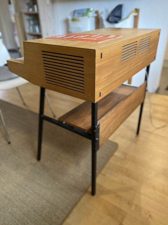 Seitenansicht Philicorda GM 751 vom Album ORGELMORGEL