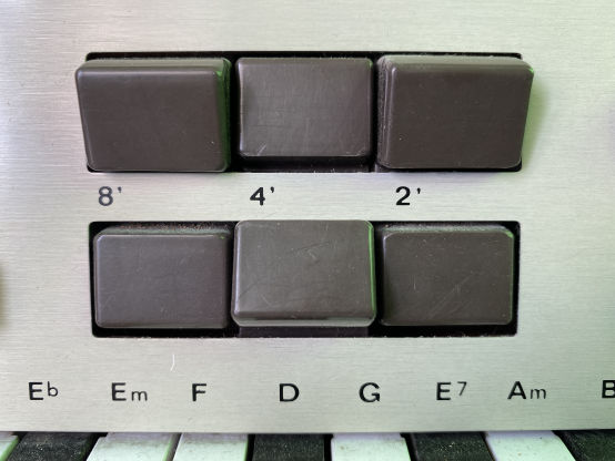 Tasten für den Bass-Klang Philicorda GM 751 vom Album ORGELMORGEL